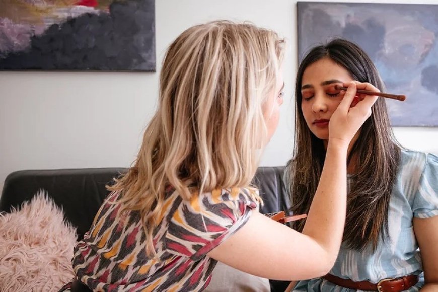 Why Taking MUA Classes is Your First Step to a Successful Makeup Career