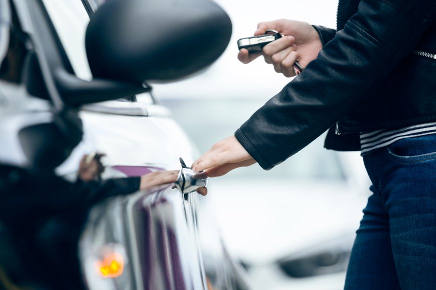 Locked Out? Here’s What to Know About Car Lockout Services Near You